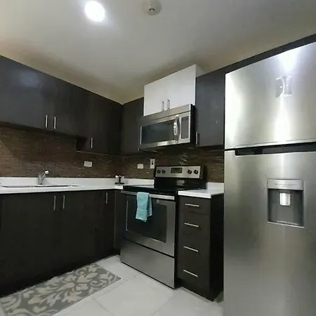 Choose To Be Happy At Brompton Estates - One And Two Bedroom With Pool Kingston Exterior photo